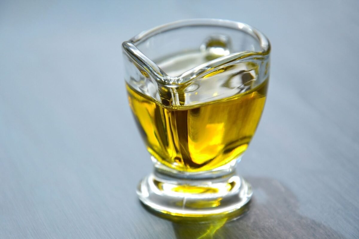 Los tipos de aceites comestibles que existen y su impacto en la salud