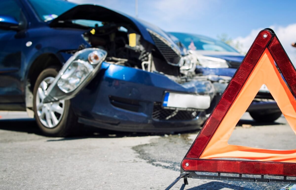 Dos futbolistas murieron y otras cuatro personas resultaron heridas en un accidente en la autopista Falcón-Zulia