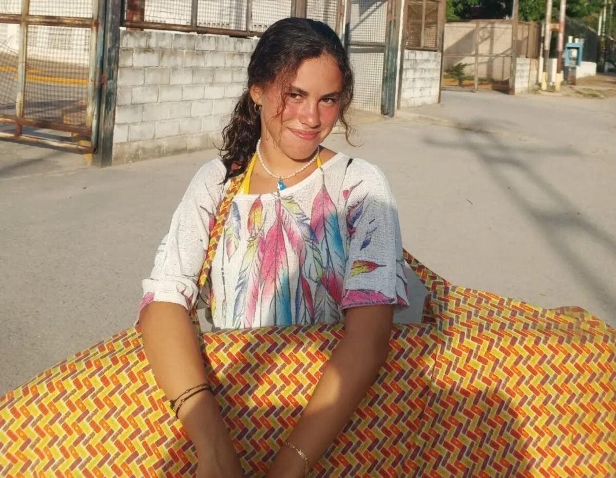 Adolescente venezolana busca recursos para participar en el Sudamericano de Surf 2025 en Perú: “Es una oportunidad única”
