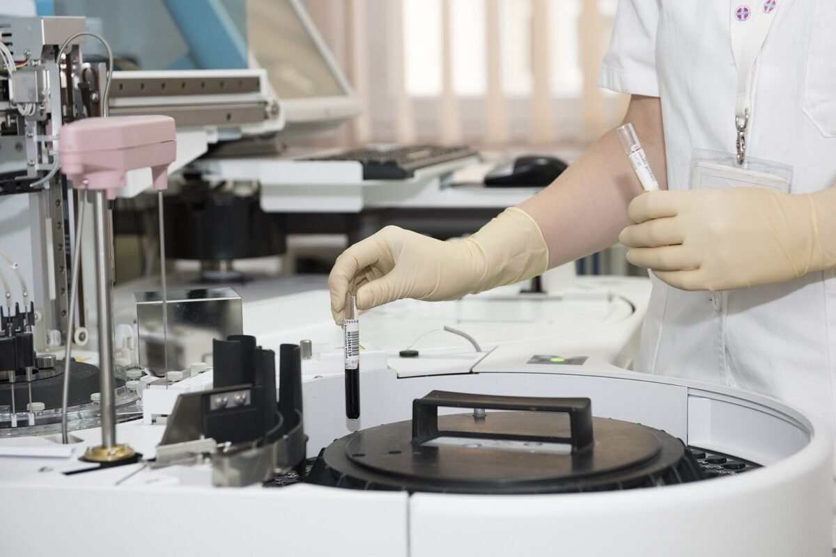 Qué es MIP-C, una enfermedad autoinmune que estaría asociada con el covid-19 