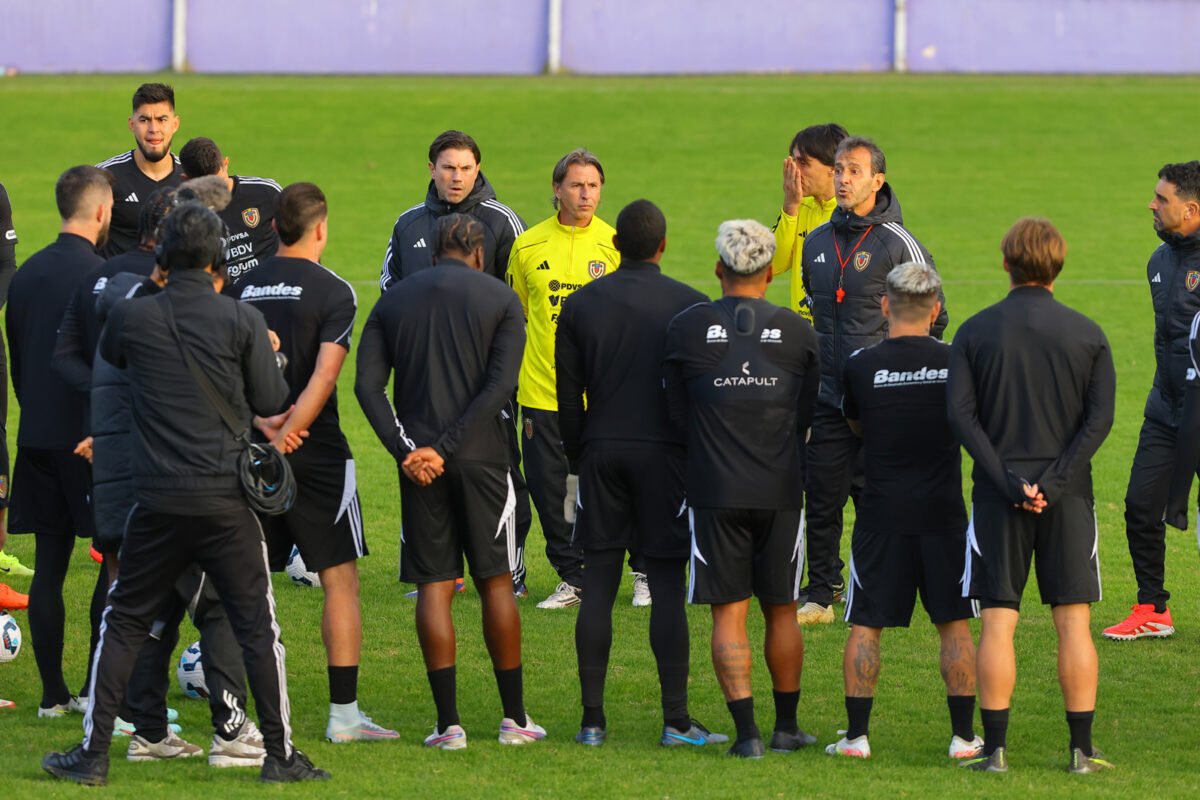 Bocha Batista en Montevideo: “Vinimos acá a ganar el partido"