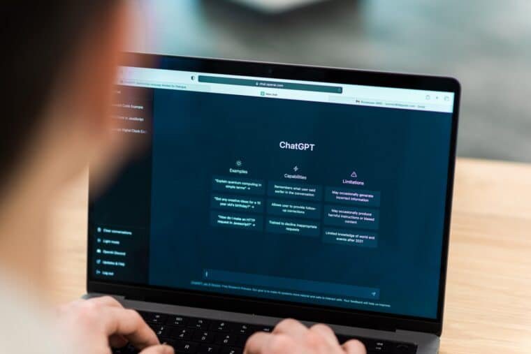 Investigadores aseguraron que pueden burlar controles de seguridad de ChatGPT y otros chatbots