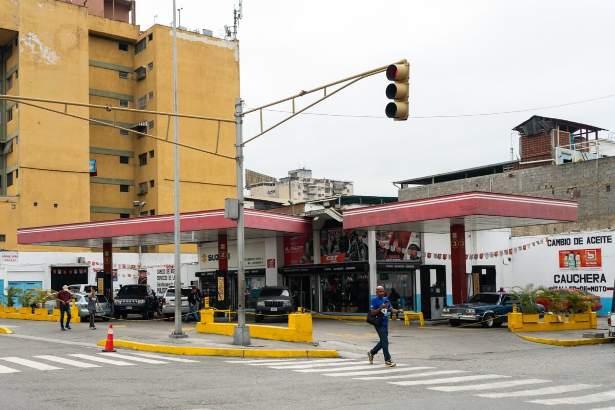 Estación de servicio. Cronograma de distribución de gasolina