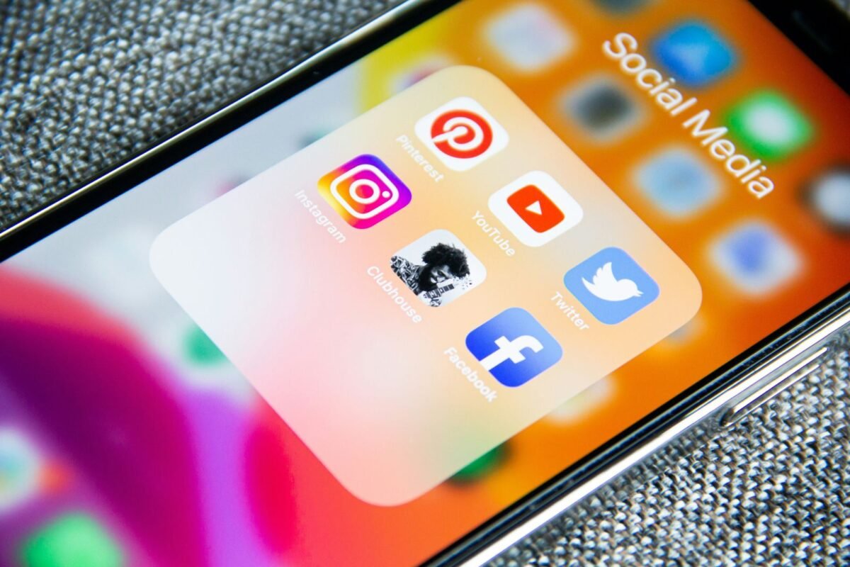 Países de Europa propondrán una edad mínima para acceder a las redes sociales