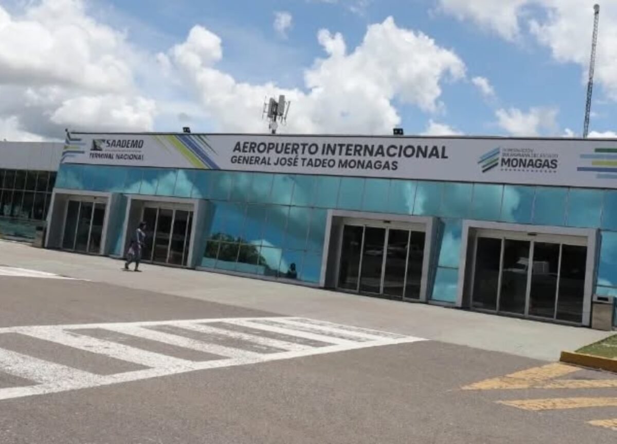 Selección de Bolivia denunció que autoridades impidieron su salida de Venezuela tras el partido de Eliminatorias