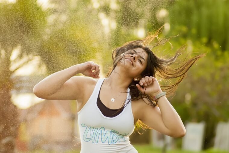 Estudios científicos revelan que bailar aumenta la sensación de felicidad