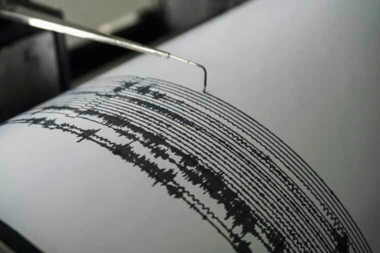 Un sismo ocasionó la alerta