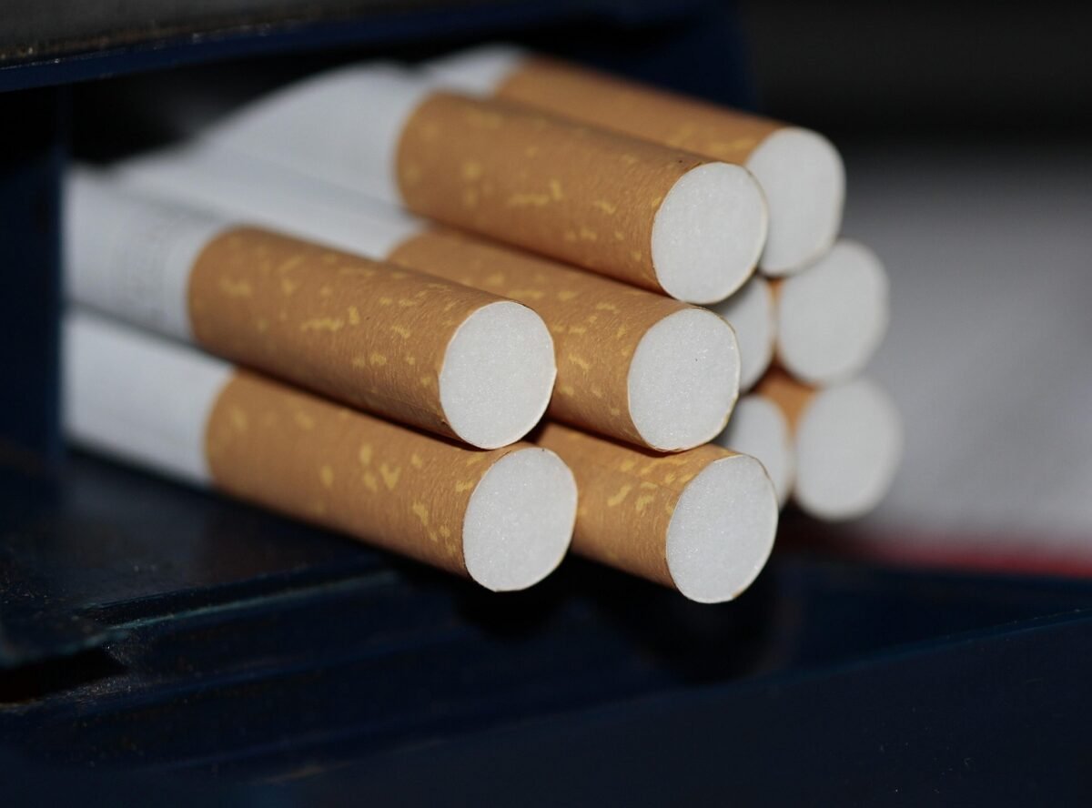 Militares detuvieron a hombre por presunto contrabando de cigarrillos y medicinas en Zulia