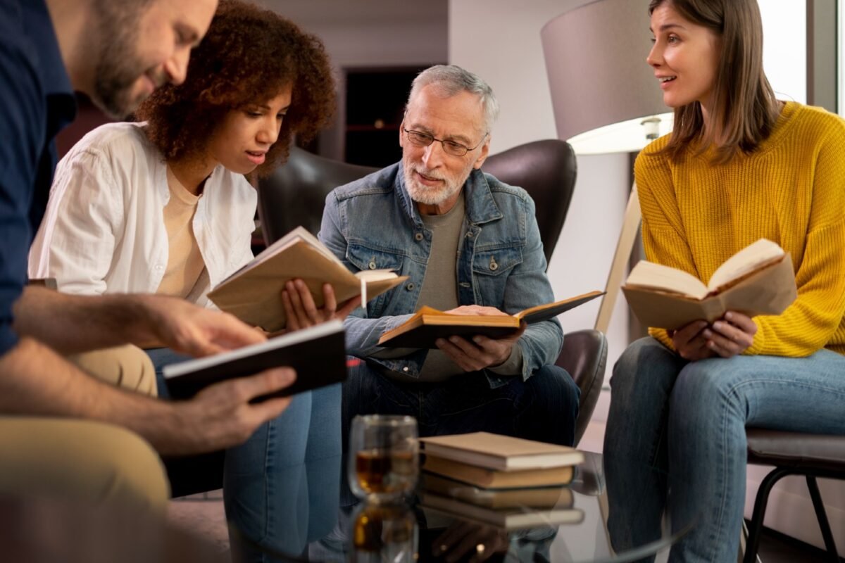 Clubes de lectura en Caracas: espacios para compartir la magia de la literatura