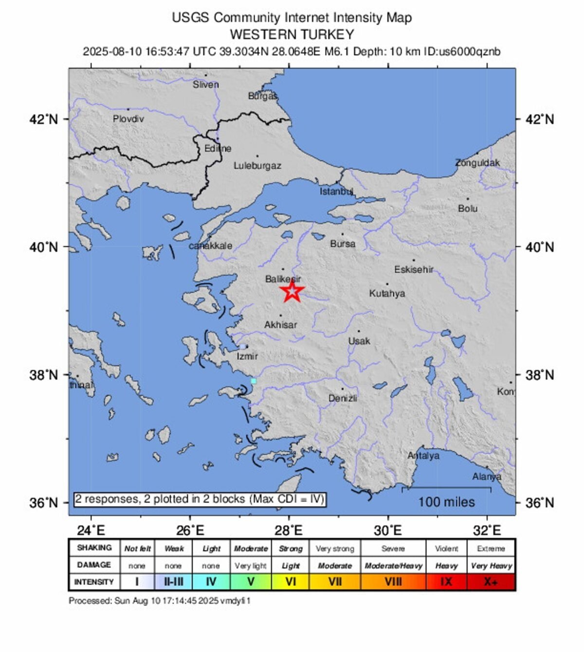 En imágenes: terremoto de magnitud 6,1 sacudió el noroeste de Turquía