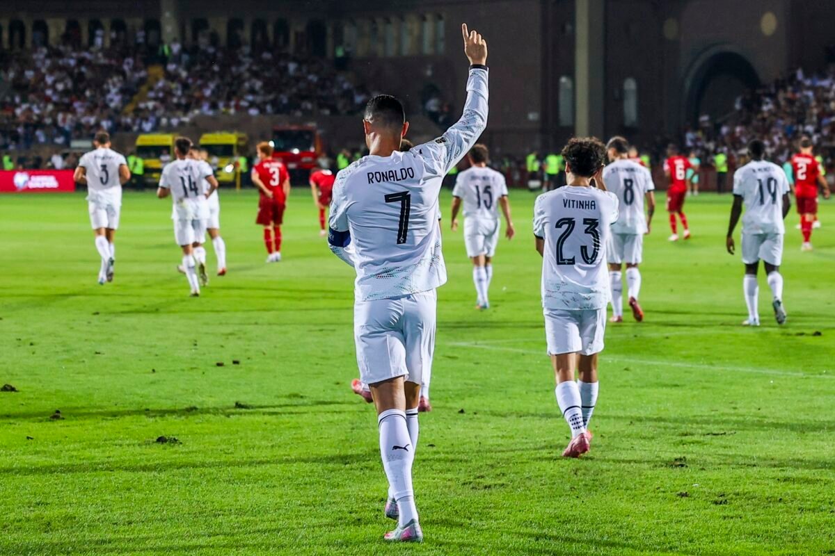 Emotivo homenaje a Diogo Jota en el primer partido de Portugal sin él