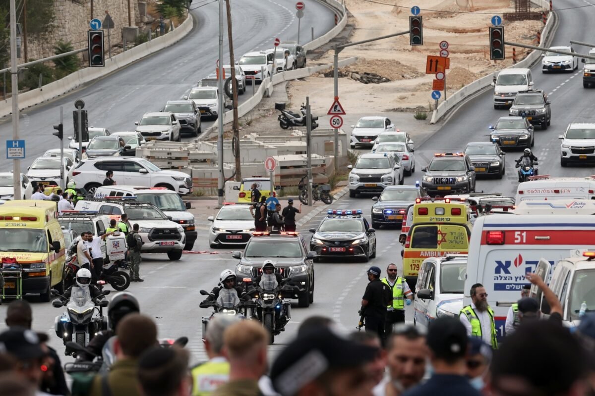 #TeExplicamosElDía | Lunes 8 de septiembre Al menos seis muertos y varios heridos dejó un ataque a tiros en Jerusalén