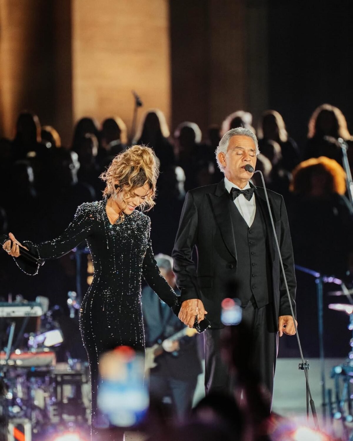 Karol G cantó por la fraternidad en un memorable macroconcierto en la plaza vaticana
