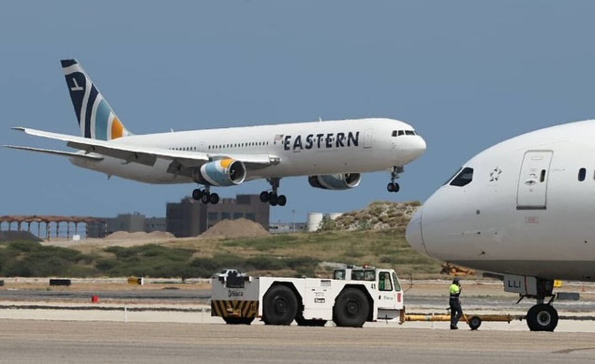 Llegó a Venezuela un vuelo con 200 migrantes repatriados desde EE UU