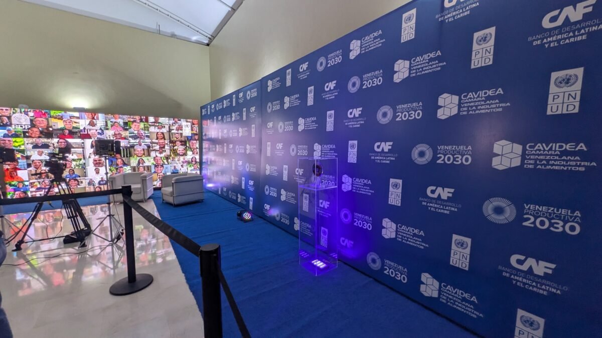 El PNUD reunió al sector productivo nacional en un foro donde los proveedores locales fueron protagonistas