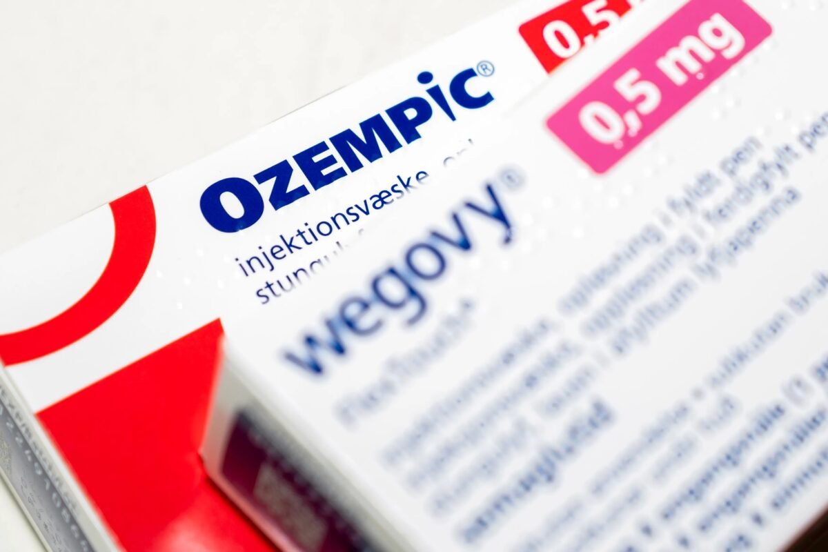 ¿Cuáles son los beneficios y los riesgos del uso de Ozempic en pacientes con diabetes tipo 2?