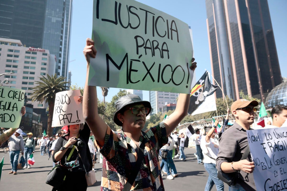 Protesta de la generación Z en México terminó en enfrentamientos con la policía