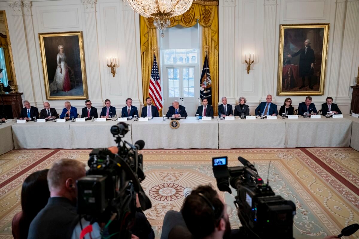 #TeExplicamos | Los puntos más destacados de la reunión de Trump con empresas petroleras sobre Venezuela