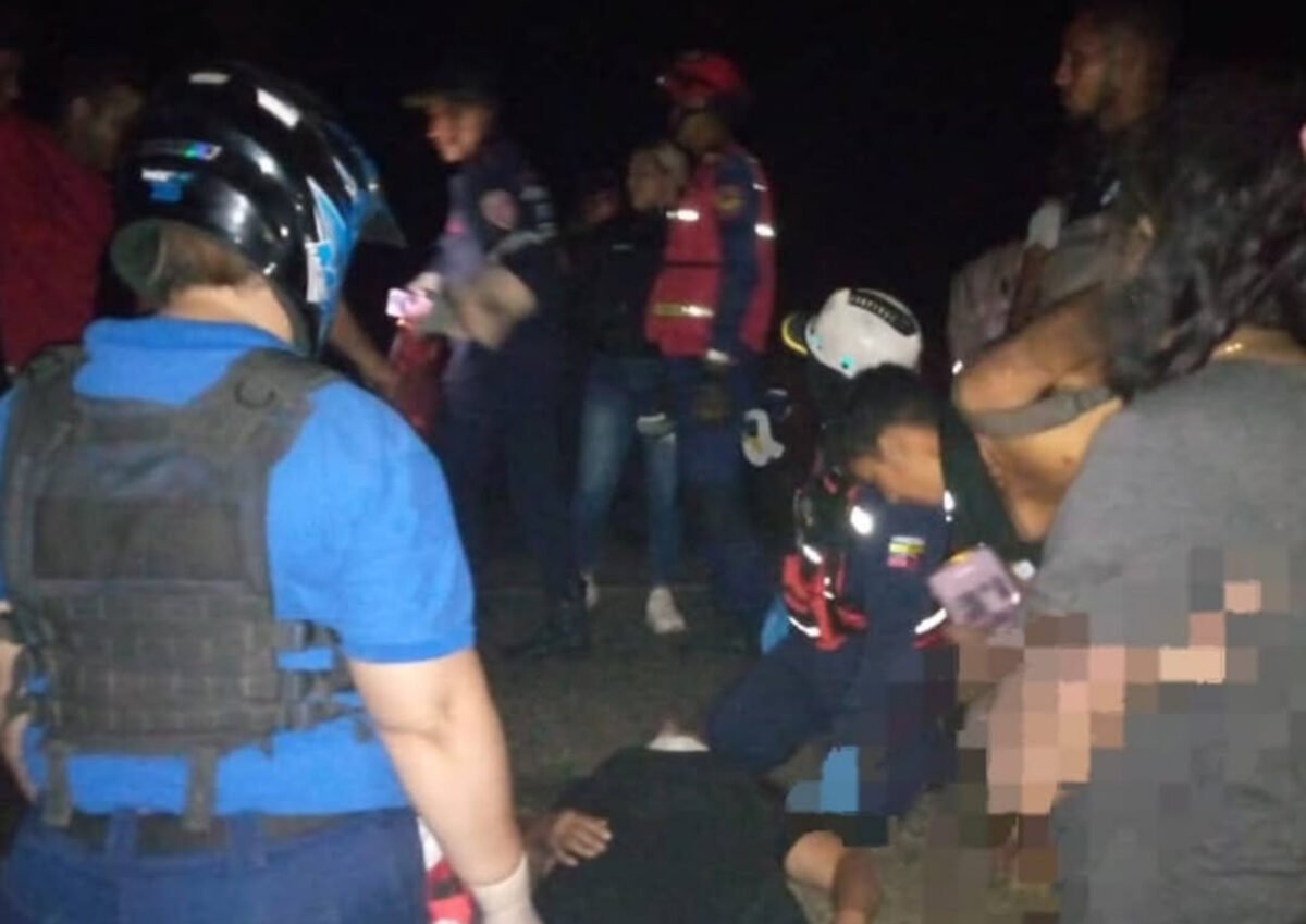 Un accidente de tránsito en Cojedes dejó más de 40 personas heridas 