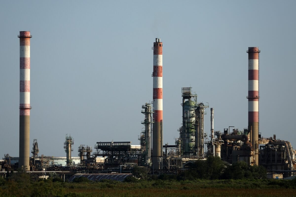 #TeExplicamos | La importancia del estrecho de Ormuz para el comercio mundial de petróleo