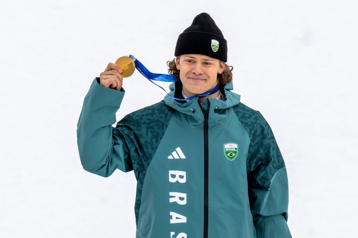 Quién es Lucas Pinheiro, el brasileño que ganó la primera medalla olímpica de invierno para Suramérica