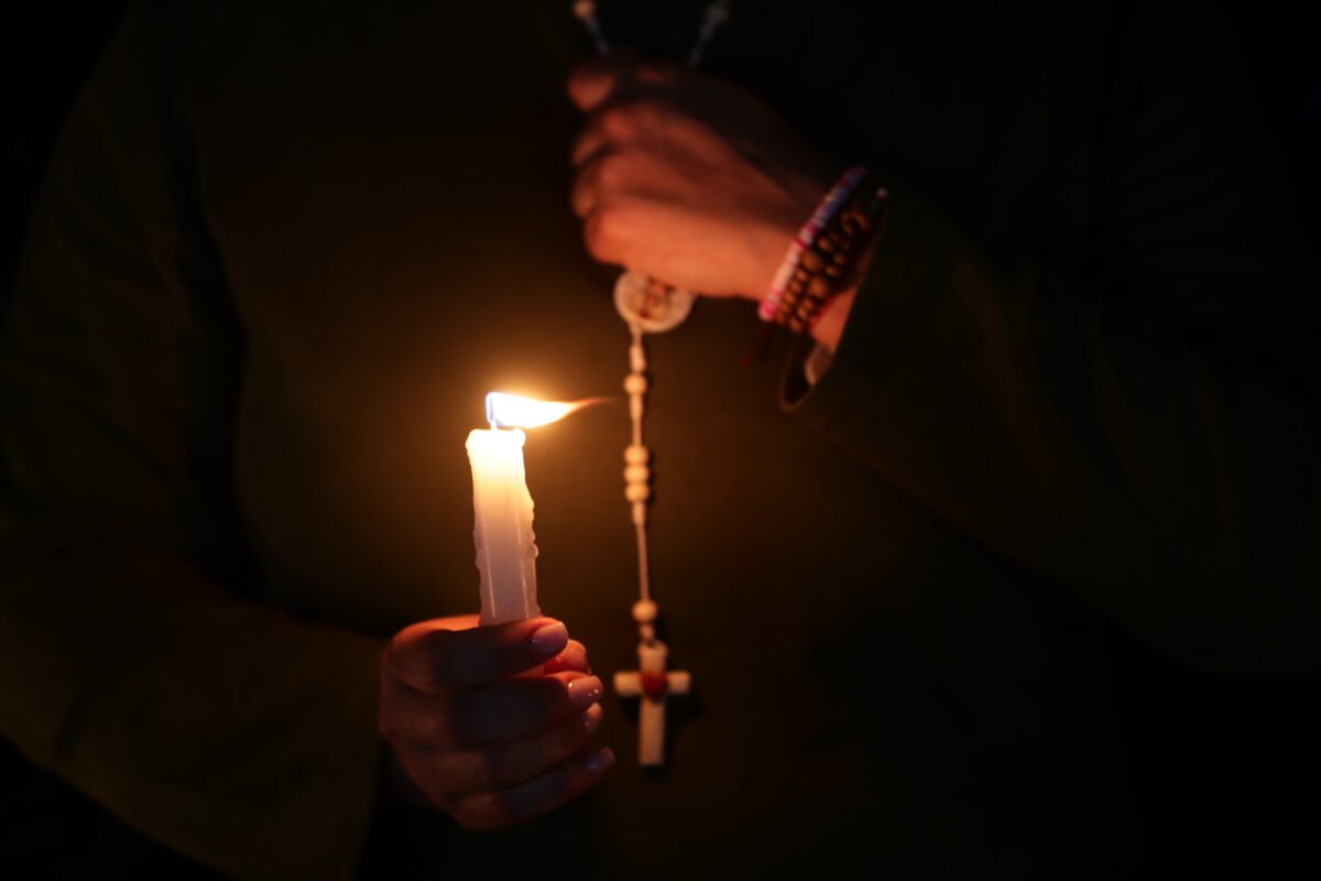 Familiares de presos políticos realizaron una vigilia en sede de la PNB en La Yaguara para pedir su liberación