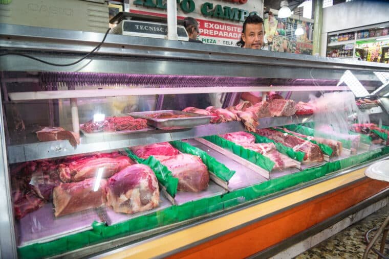 Precios productos canasta basica alimentaria Caracas, Abril 2023, Precios, costos aumento salarial, canasta basica alimentaria, viveres, carnes, charcutería, combos, salario minimo, mercado municipal, petare, Mercado Guaicaipuro, Mercado Quinta Crespo El Diario Jose Daniel Ramos