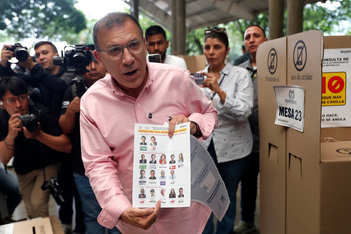 ¿Quiénes son los candidatos a la presidencia de Colombia y qué opinan sobre Venezuela?