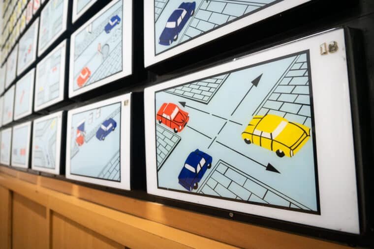 Autoescuelas en Caracas, Escuelas de manejo en Caracas, Clases de conducción en Caracas, Mejores autoescuelas en Caracas, Instructores de manejo en Caracas, Cursos de manejo en Caracas, Licencia de conducir en Caracas, Aprender a manejar en Caracas, Escuela de manejo Caracas, Tarifas de autoescuelas en Caracas, Examen de manejo en Caracas, Escuela de manejo para principiantes en Caracas, Consejos para aprobar el examen de manejo en Caracas, Manejo defensivo en Caracas, Clases de manejo teóricas y prácticas en Caracas, Escuela de conducción segura en Caracas, Mejor autoescuela para obtener licencia en Caracas, Precio de las clases de manejo en Caracas, Evaluación de habilidades de conducción en Caracas, Requisitos para obtener la licencia de conducir en Caracas, El Diario, Jose Daniel Ramos