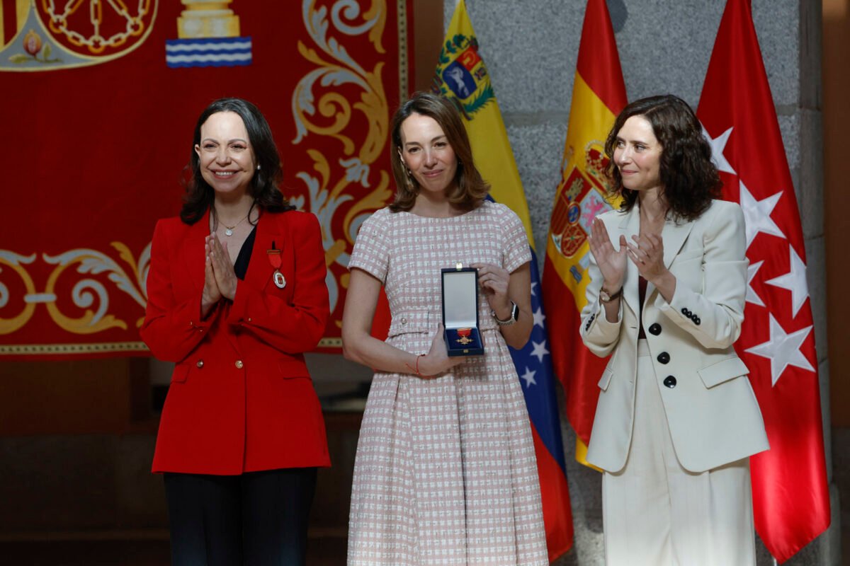 María Corina Machado recibió la Medalla de Oro de la Comunidad de Madrid