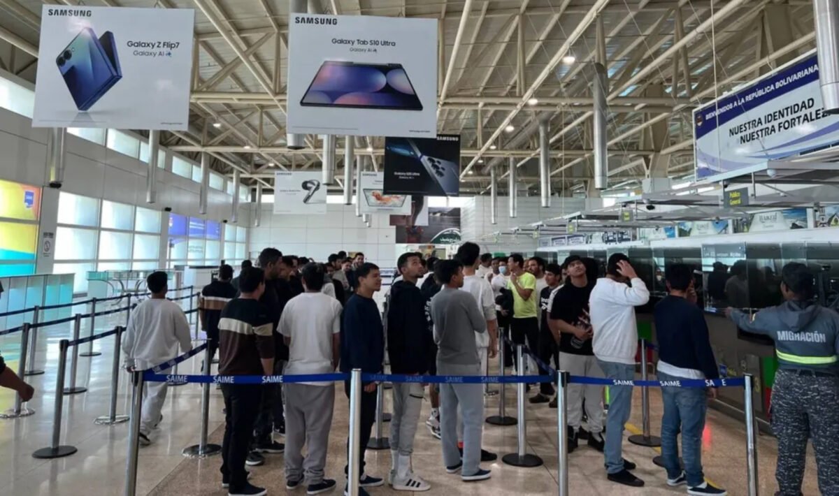 Llegaron a Venezuela 190 migrantes repatriados desde Estados Unidos