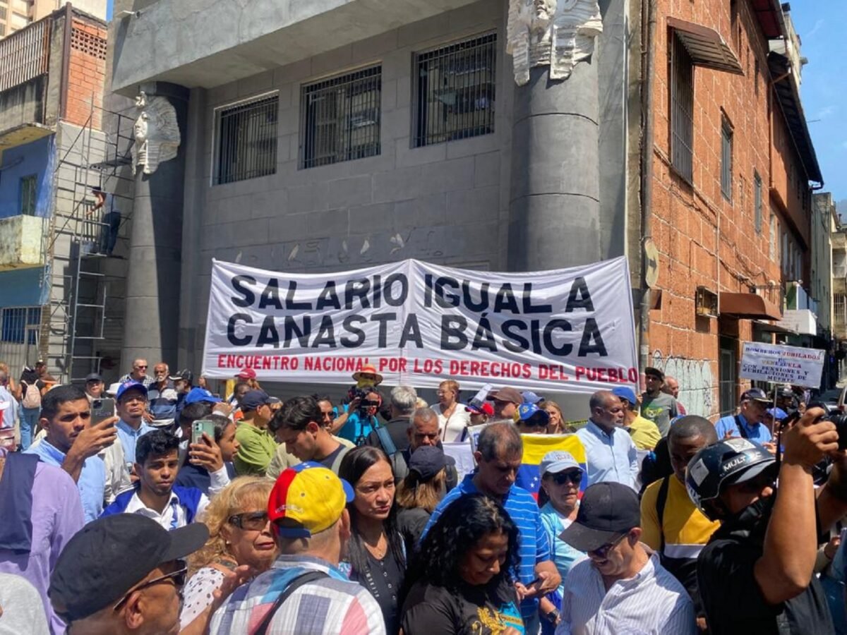 En imágenes: gremios retomaron las calles en protesta para exigir salarios dignos en Venezuela