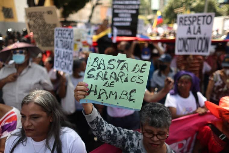 Maduro anunció el aumento del bono de “Guerra Económica” y del cestaticket: ¿cuáles son los montos?